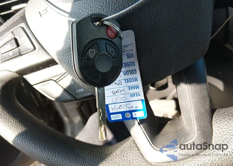 2017 Ford Escape Se z USA, uszkodzony, nr VIN 1FMCU0GD2HUB98705